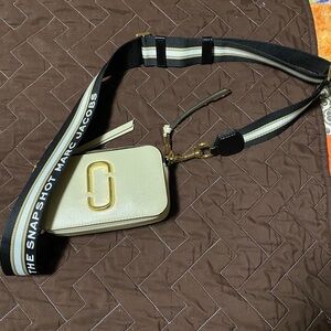 Marc Jacobs snapshot crossbody bag